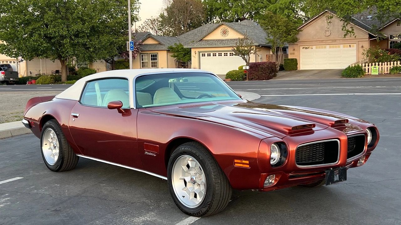 5f9cb2_b9649d7ca9f246ec953c07ca5f8107d1~mv2 Large.jpeg