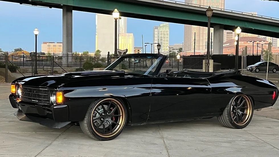 5f9cb2_4ddcdd71f3a7470eb2f7870b9835c7c4~mv2 Large.jpeg